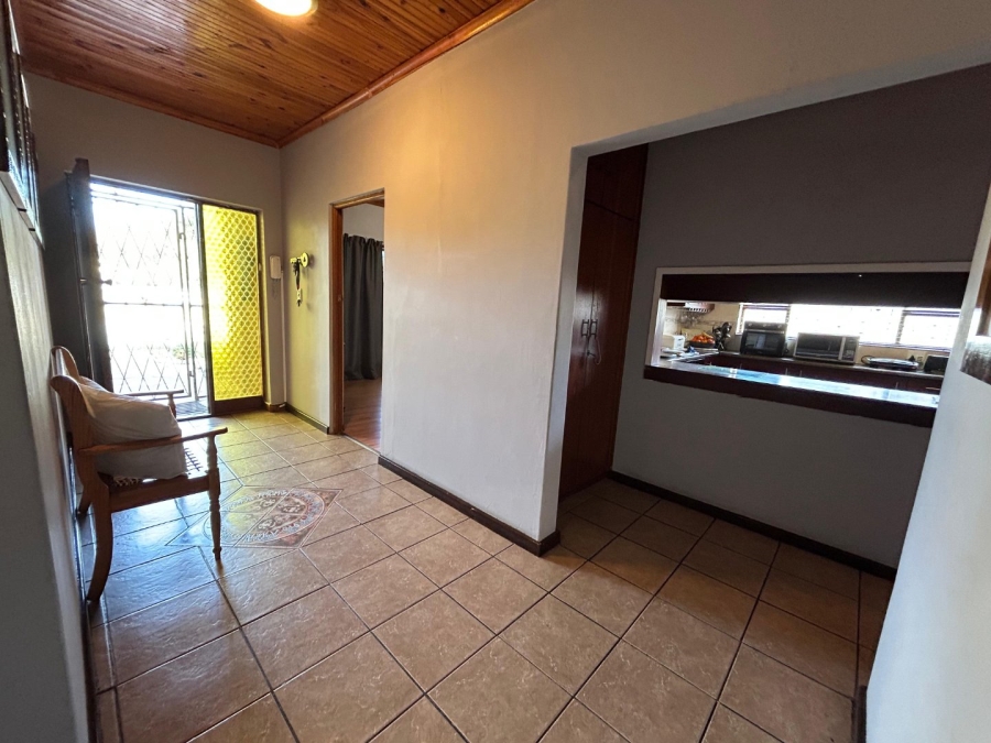 4 Bedroom Property for Sale in Heuwelkruin Eastern Cape